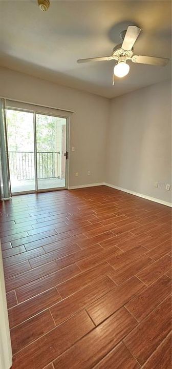 For Rent: $1,950 (2 beds, 2 baths, 1031 Square Feet)