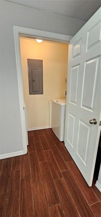 For Rent: $1,950 (2 beds, 2 baths, 1031 Square Feet)