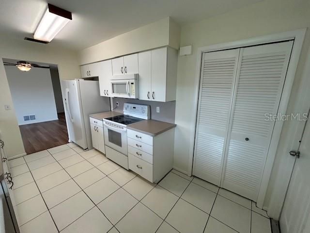 For Rent: $2,300 (2 beds, 2 baths, 1431 Square Feet)