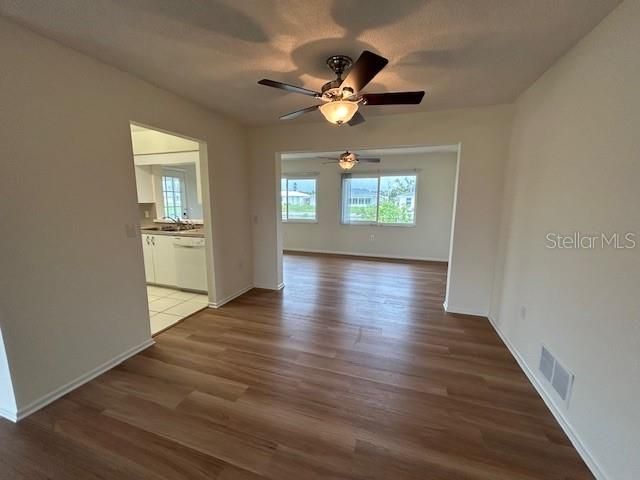 For Rent: $2,300 (2 beds, 2 baths, 1431 Square Feet)