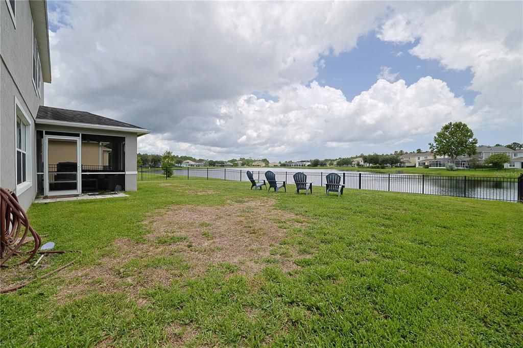 For Sale: $435,000 (3 beds, 2 baths, 2596 Square Feet)