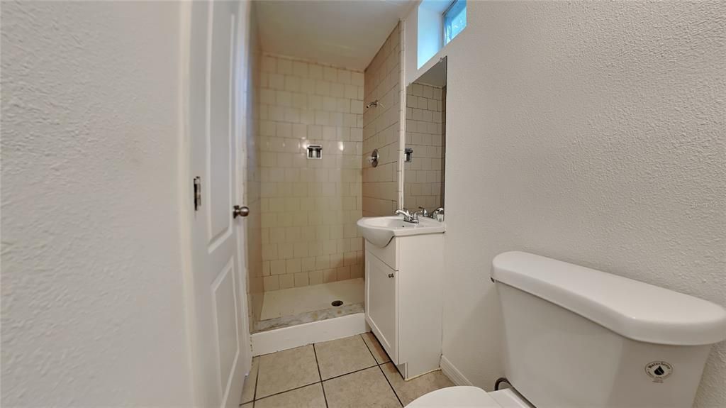 For Sale: $309,900 (3 beds, 2 baths, 1097 Square Feet)