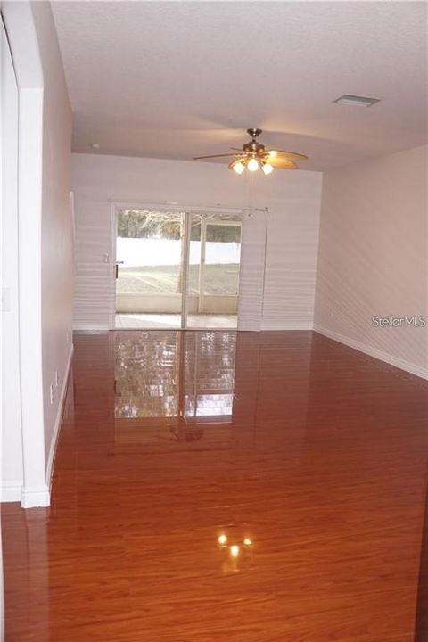 For Rent: $1,900 (2 beds, 2 baths, 1606 Square Feet)