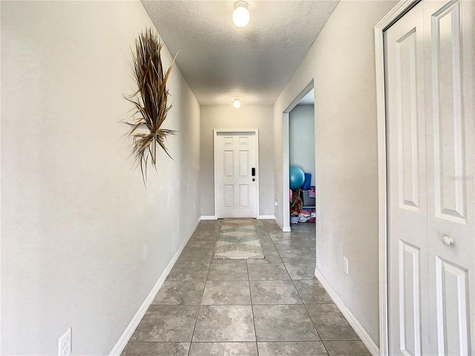 For Sale: $375,000 (4 beds, 2 baths, 2599 Square Feet)