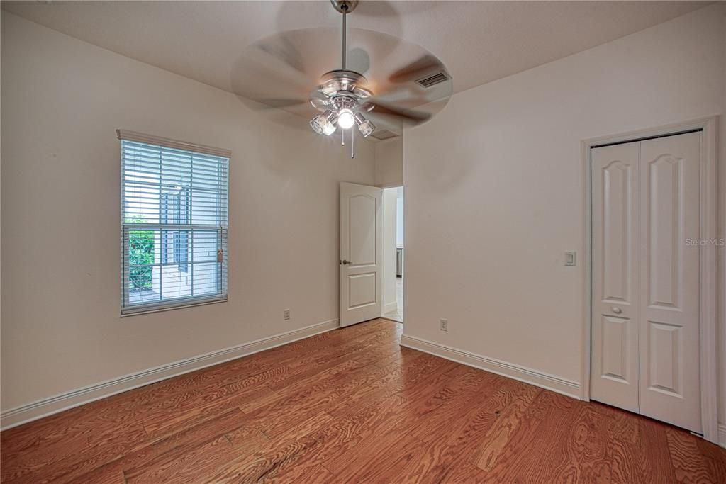 For Sale: $409,000 (2 beds, 2 baths, 1525 Square Feet)