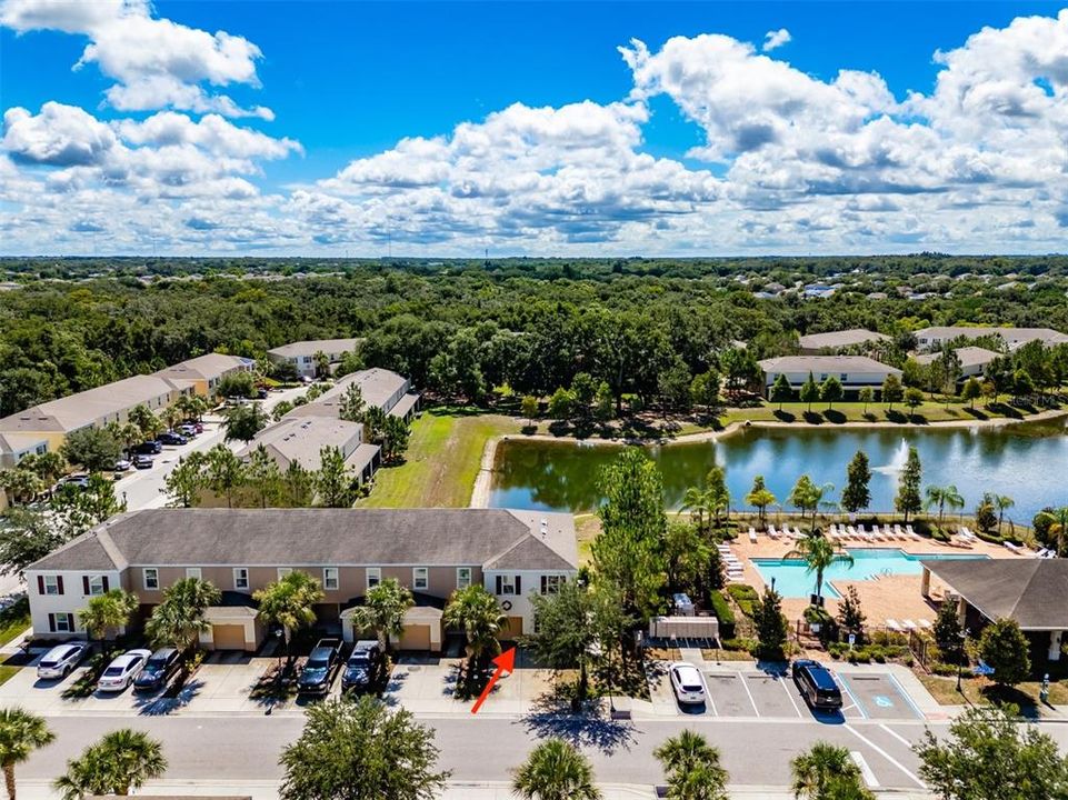 Active With Contract: $269,000 (3 beds, 2 baths, 1684 Square Feet)