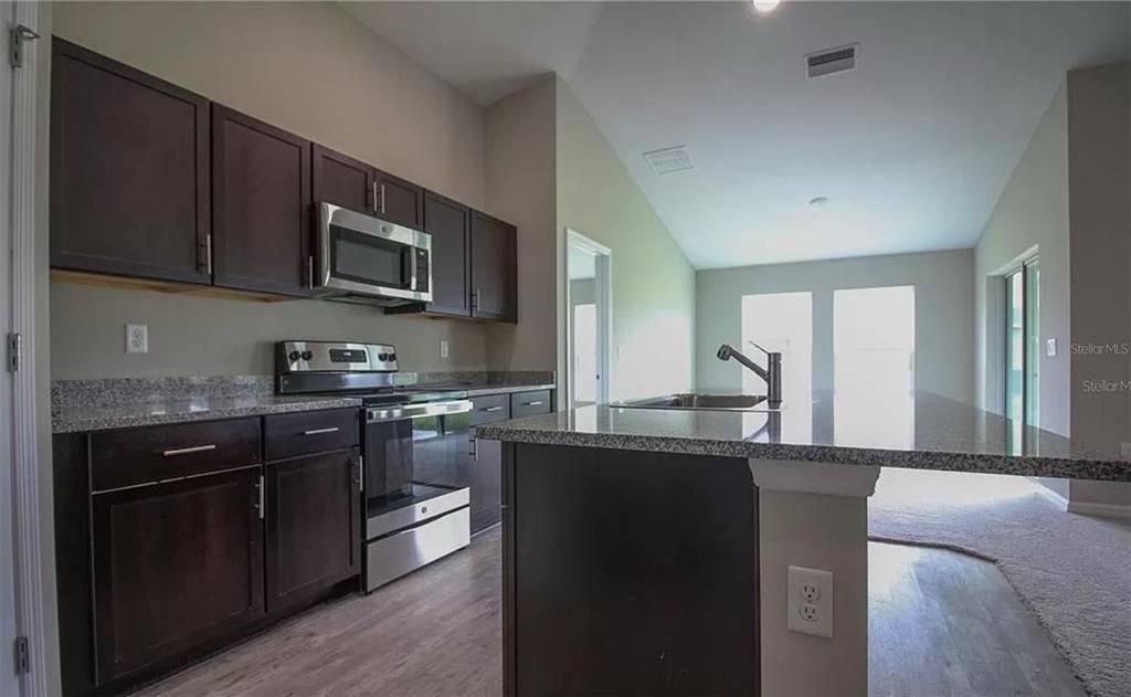 For Sale: $389,000 (4 beds, 2 baths, 1850 Square Feet)