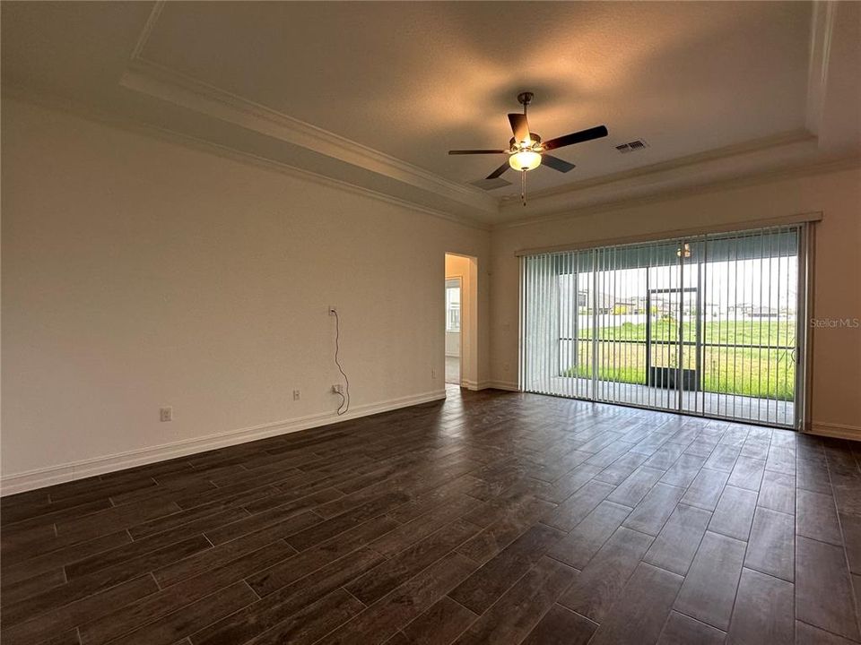 For Rent: $3,500 (4 beds, 3 baths, 2459 Square Feet)