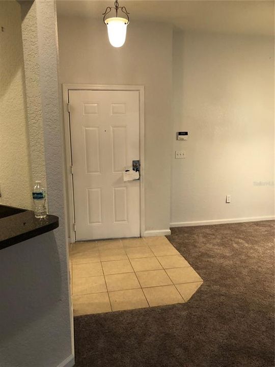 For Rent: $2,000 (3 beds, 2 baths, 1433 Square Feet)