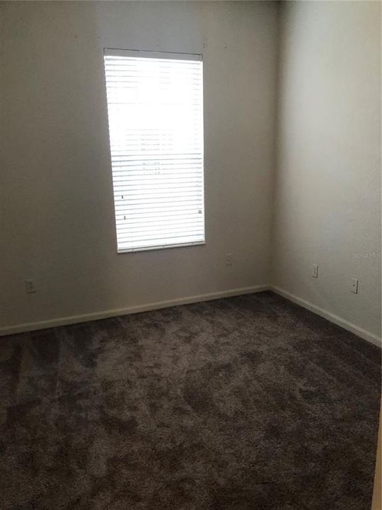 For Rent: $2,000 (3 beds, 2 baths, 1433 Square Feet)