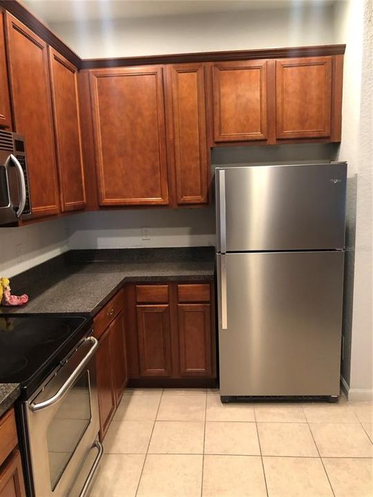 For Rent: $2,000 (3 beds, 2 baths, 1433 Square Feet)