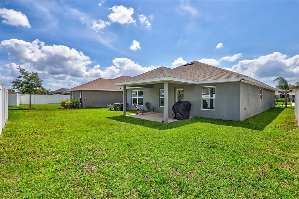 For Sale: $358,000 (3 beds, 2 baths, 1720 Square Feet)