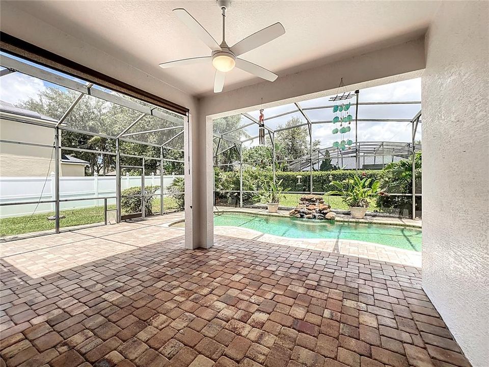 Enclosed Screen Patio