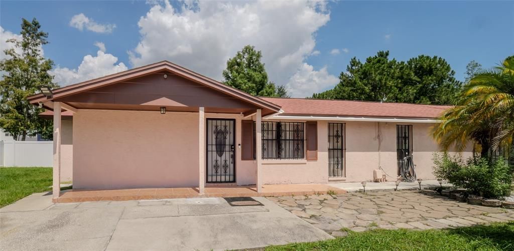 For Sale: $414,000 (3 beds, 2 baths, 1714 Square Feet)