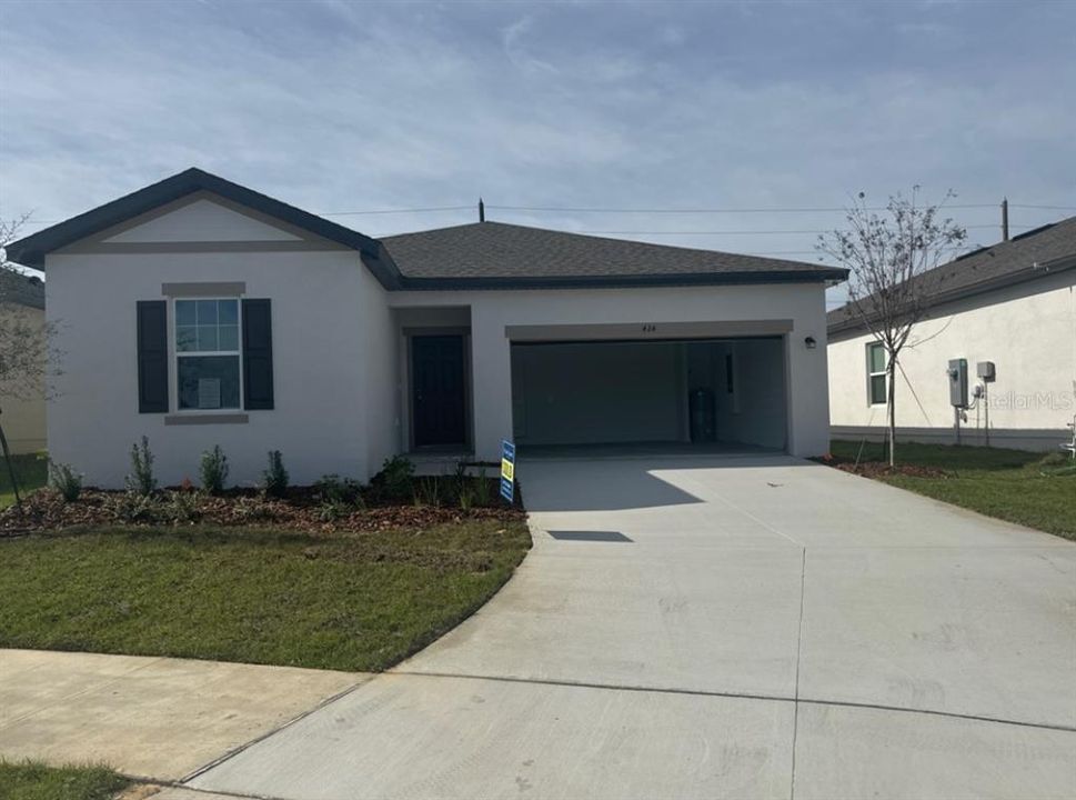 Recently Sold: $319,990 (3 beds, 2 baths, 1589 Square Feet)