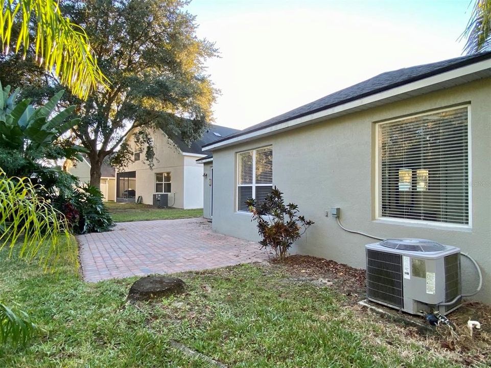 For Rent: $2,850 (4 beds, 2 baths, 2241 Square Feet)