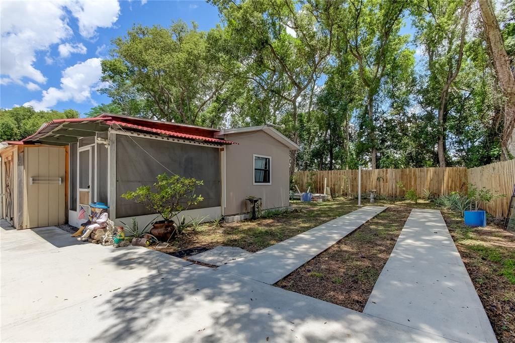 Active With Contract: $449,000 (3 beds, 2 baths, 1580 Square Feet)