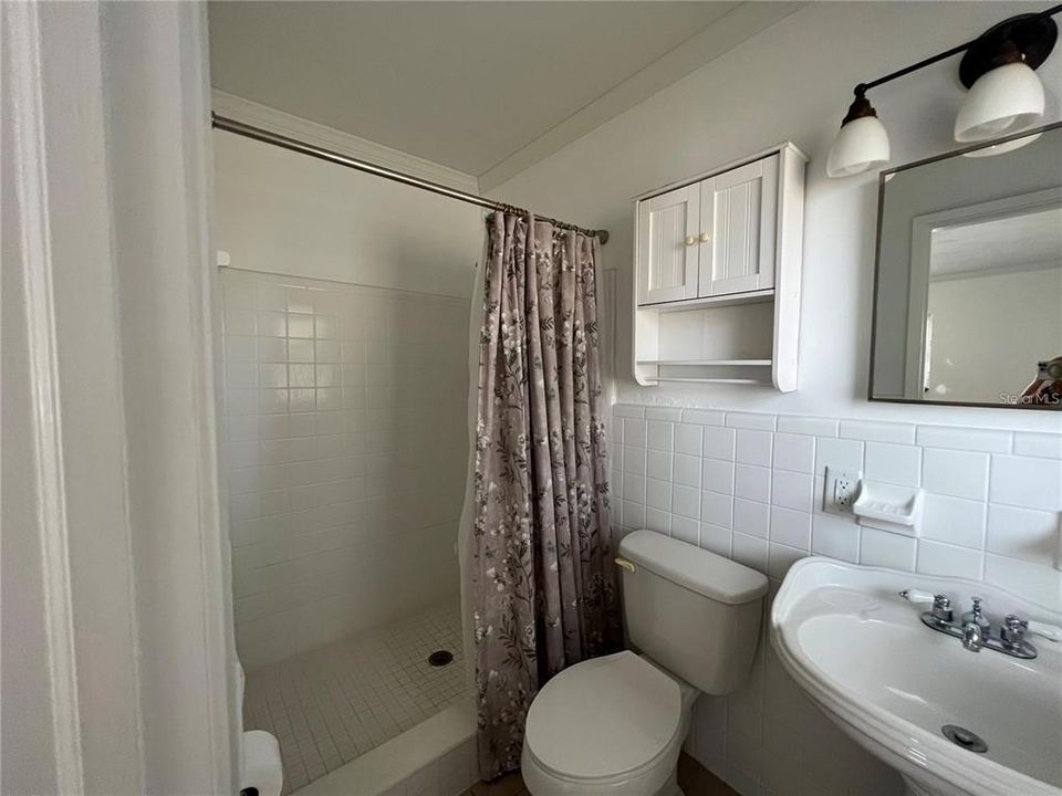 Primary ensuite bathroom