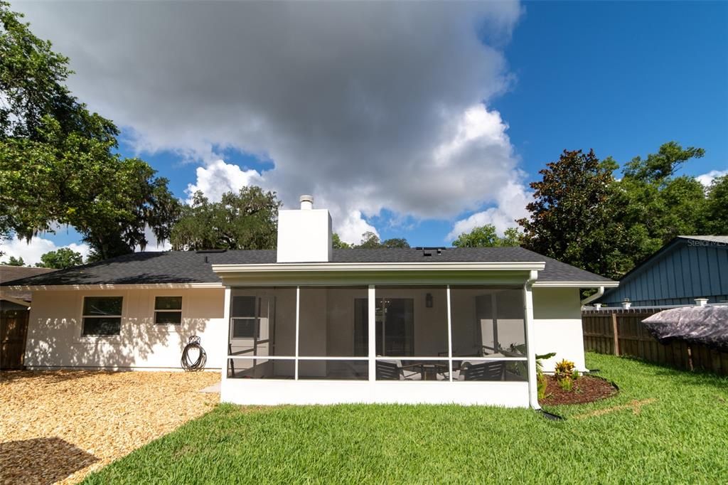 Active With Contract: $349,900 (3 beds, 2 baths, 1170 Square Feet)