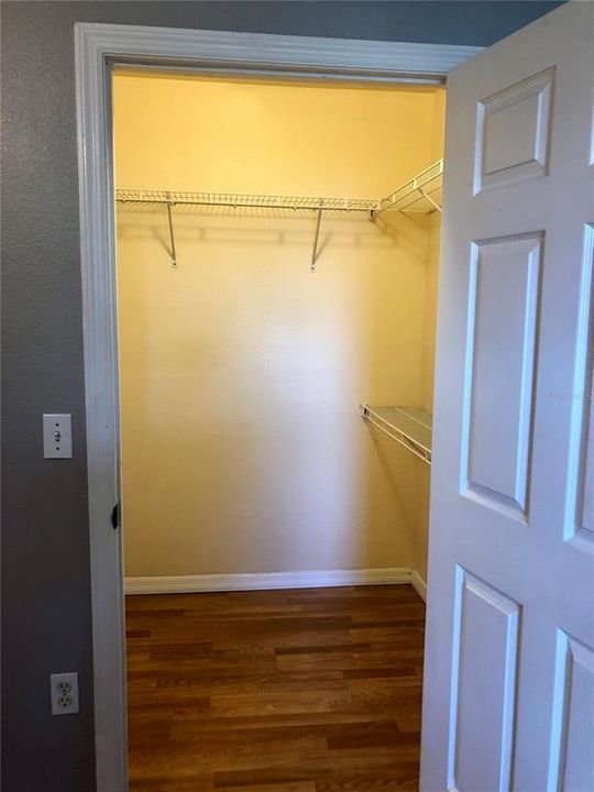 For Rent: $1,700 (1 beds, 1 baths, 822 Square Feet)