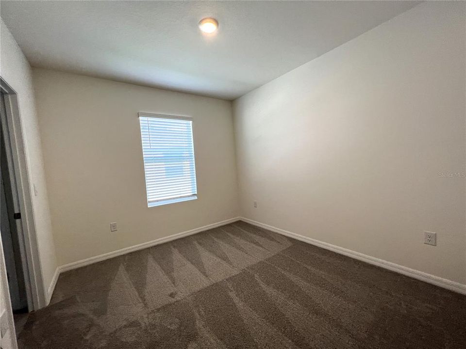 For Rent: $2,200 (3 beds, 2 baths, 1758 Square Feet)