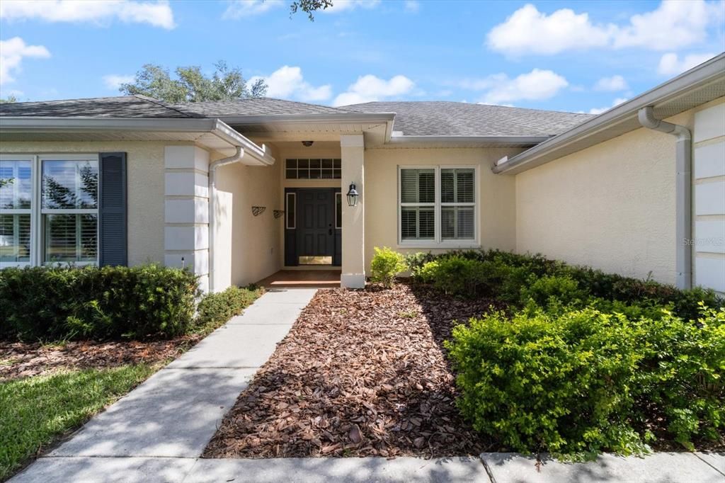 For Sale: $399,900 (4 beds, 2 baths, 2391 Square Feet)