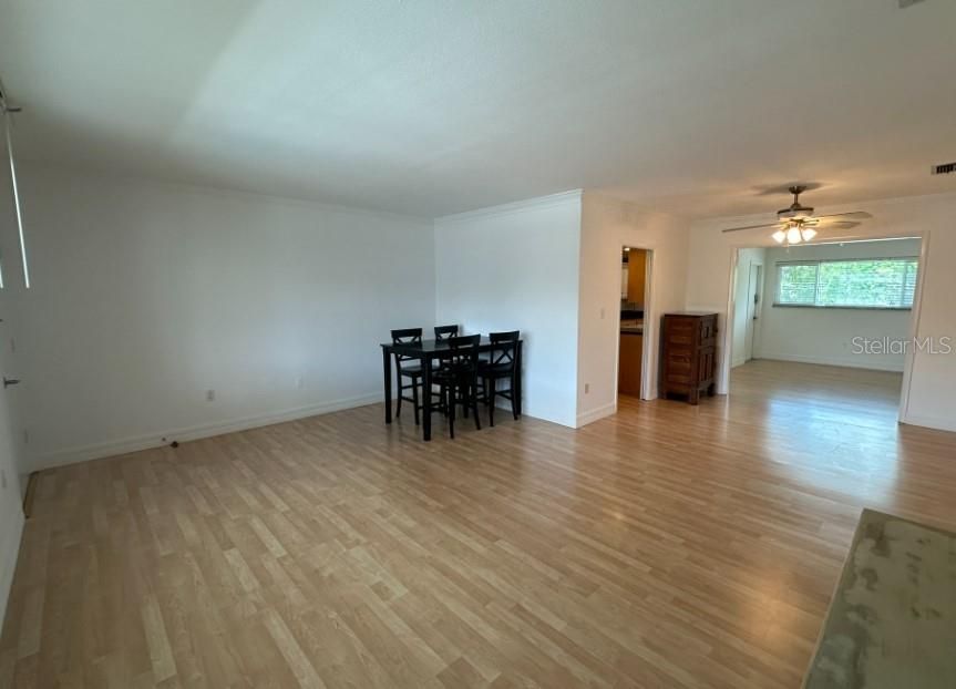 For Sale: $219,000 (2 beds, 2 baths, 1260 Square Feet)