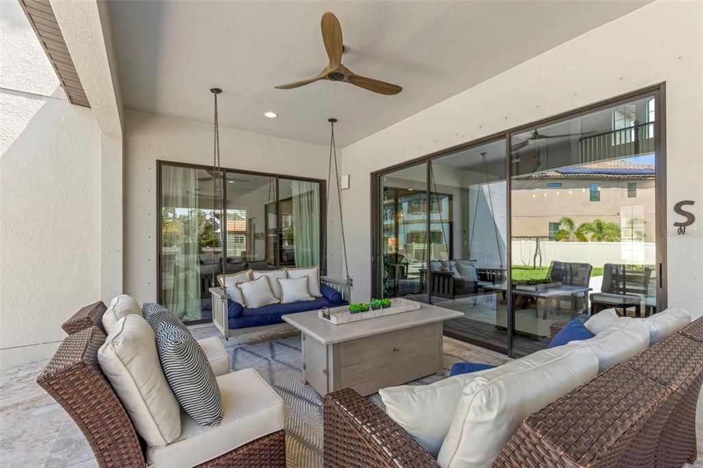 Large covered lanai