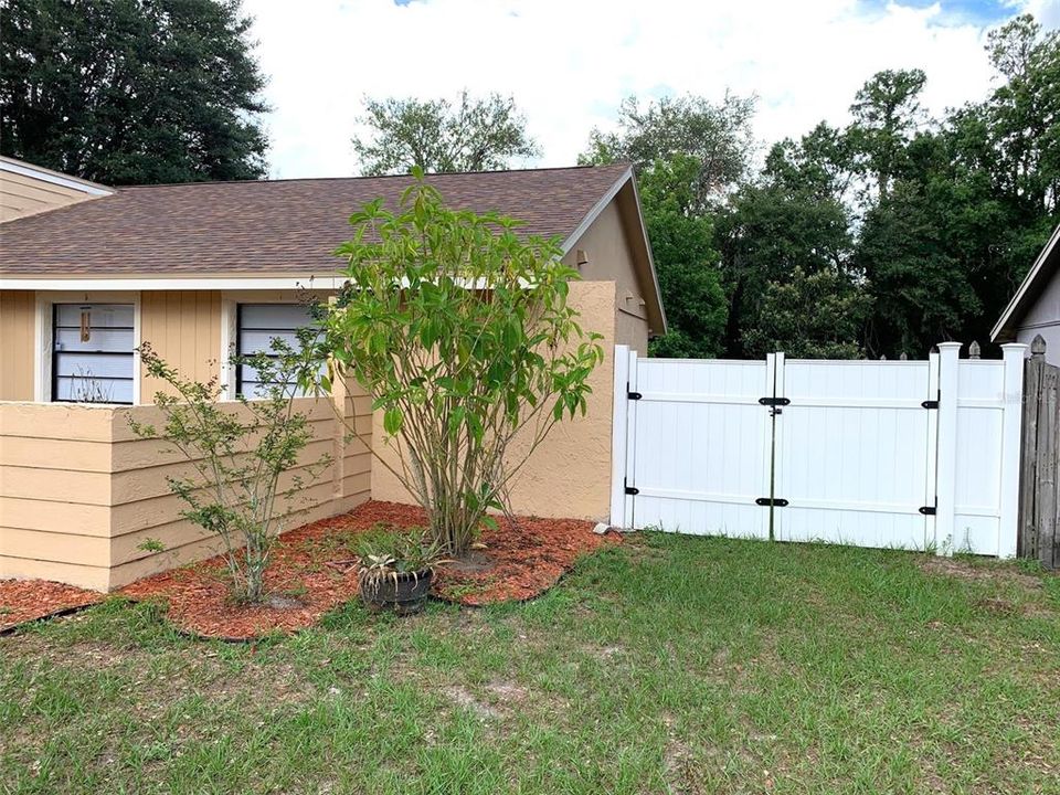 For Rent: $2,700 (3 beds, 2 baths, 1522 Square Feet)