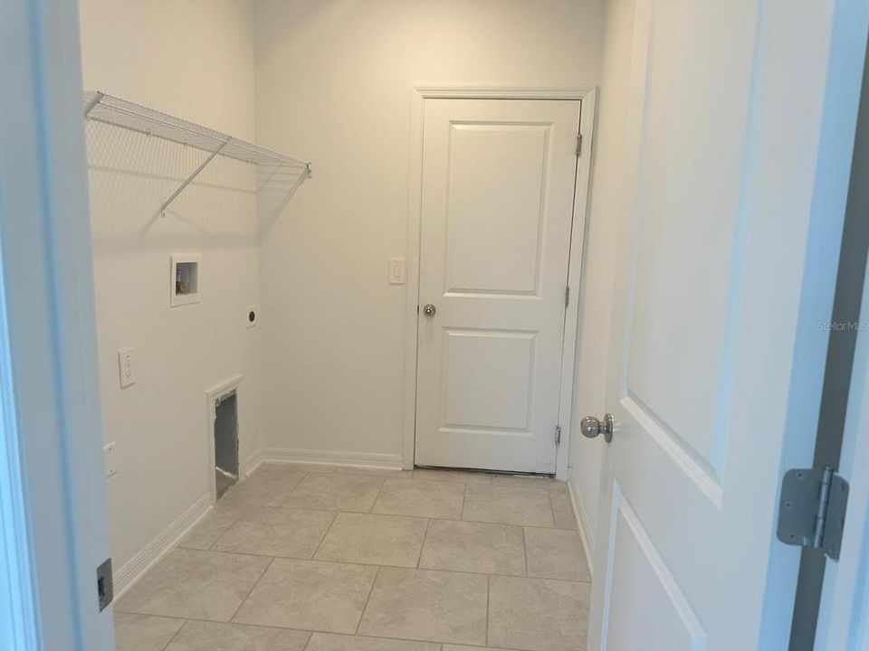 For Rent: $1,950 (3 beds, 2 baths, 1540 Square Feet)