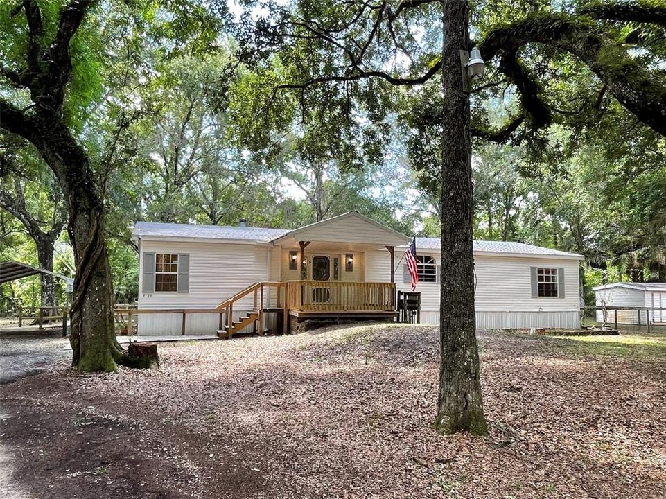 For Sale: $310,000 (3 beds, 2 baths, 1973 Square Feet)