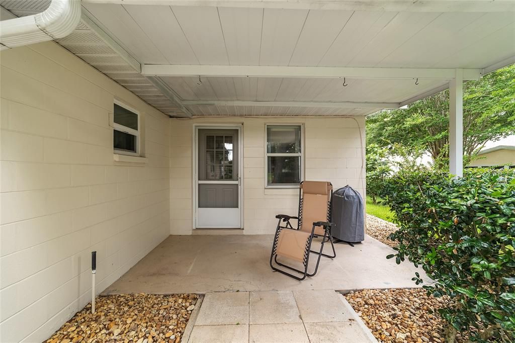 COVERED PATIO WITH ELECTRIC GRILL