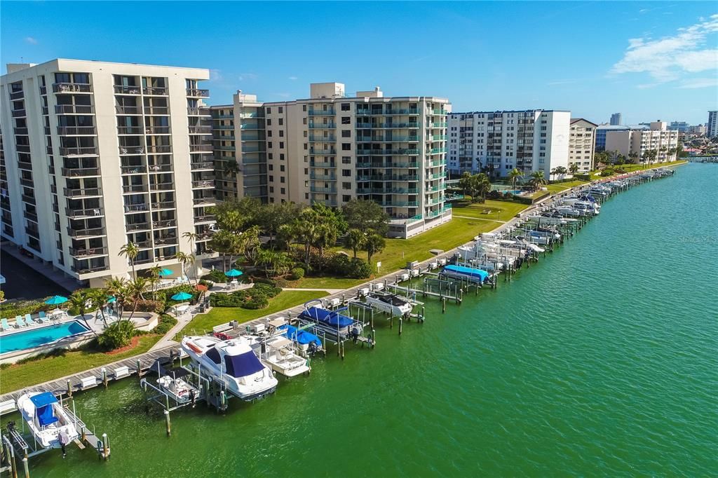 Recently Sold: $500,000 (2 beds, 2 baths, 1345 Square Feet)