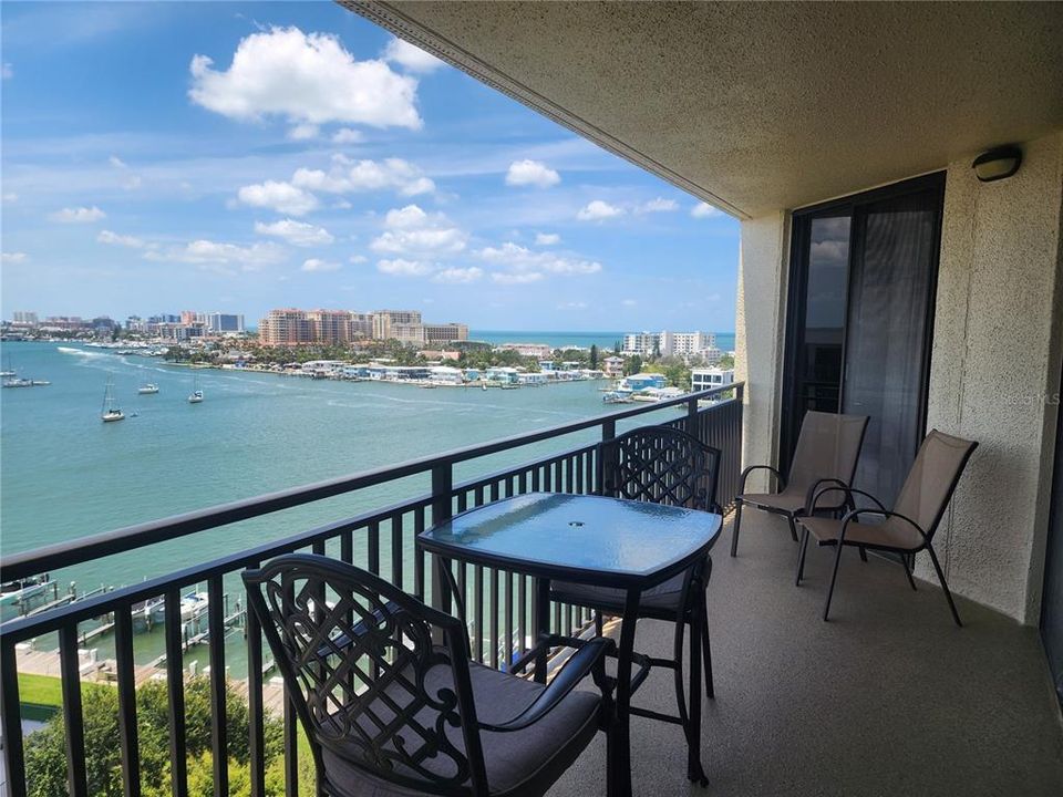 Recently Sold: $500,000 (2 beds, 2 baths, 1345 Square Feet)