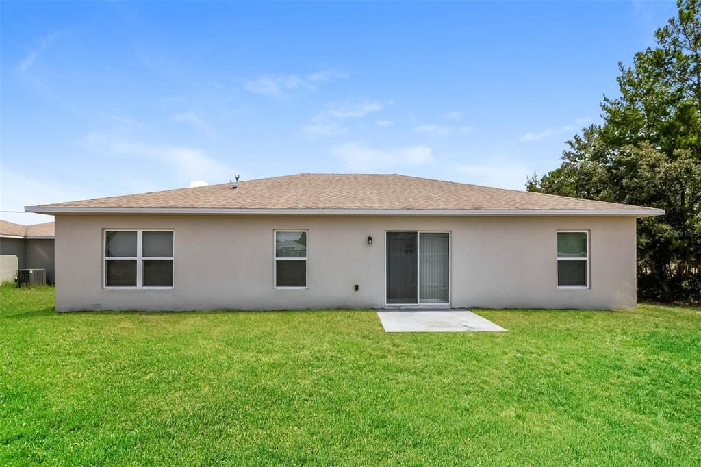 For Sale: $307,500 (4 beds, 2 baths, 1669 Square Feet)