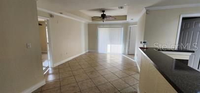 For Sale: $190,000 (2 beds, 2 baths, 947 Square Feet)