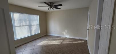 For Sale: $190,000 (2 beds, 2 baths, 947 Square Feet)