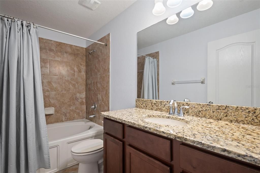 For Sale: $288,747 (2 beds, 2 baths, 1501 Square Feet)