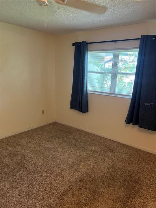 Active With Contract: $129,900 (2 beds, 2 baths, 840 Square Feet)