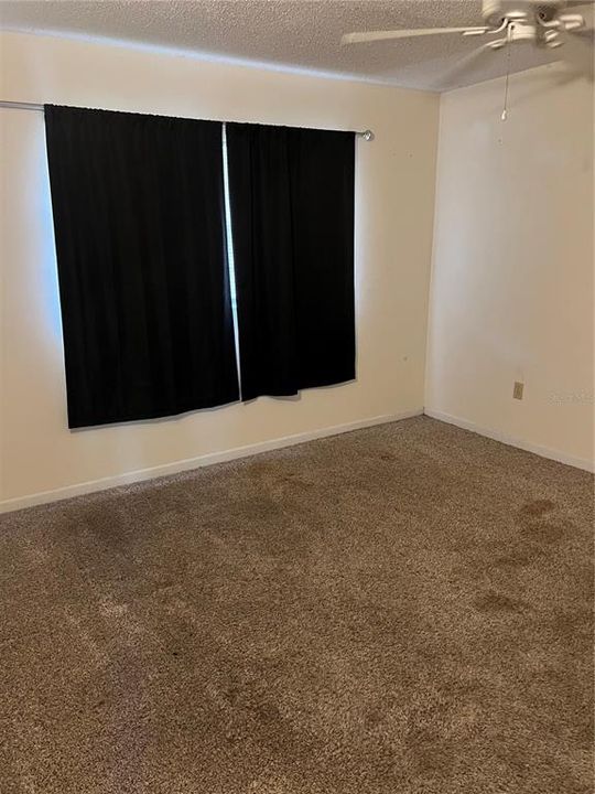 Active With Contract: $129,900 (2 beds, 2 baths, 840 Square Feet)