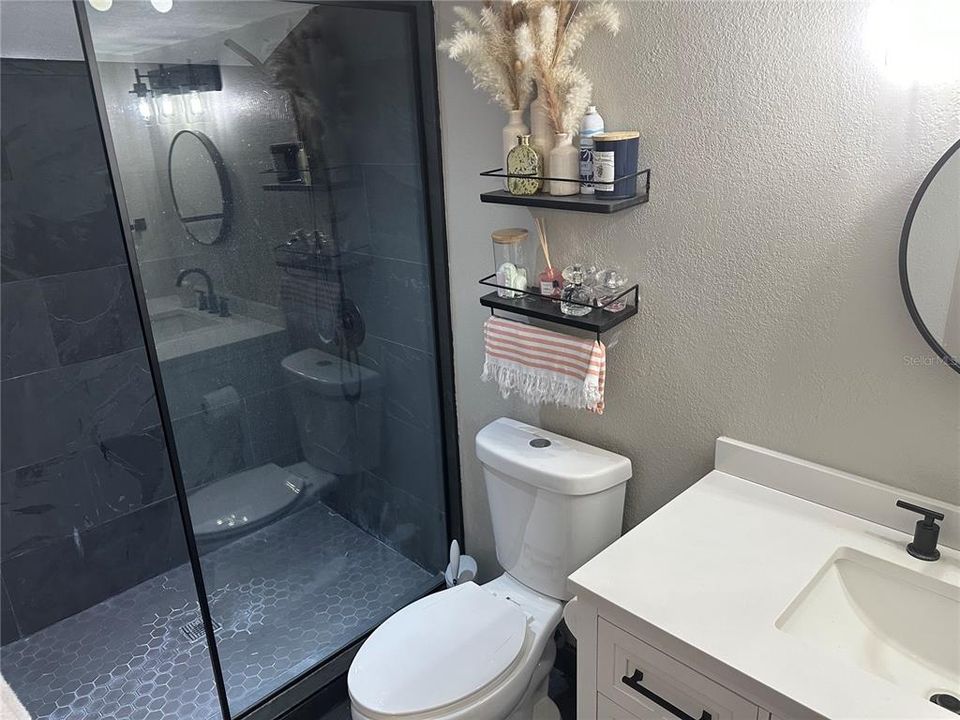 For Rent: $2,200 (2 beds, 2 baths, 1260 Square Feet)