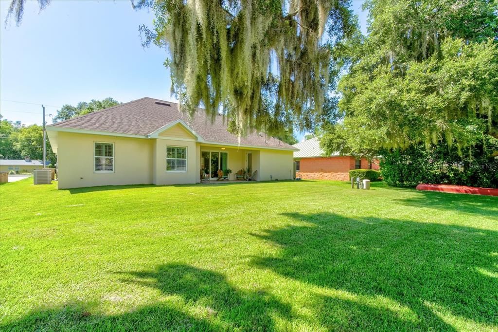 For Sale: $499,000 (3 beds, 2 baths, 1730 Square Feet)