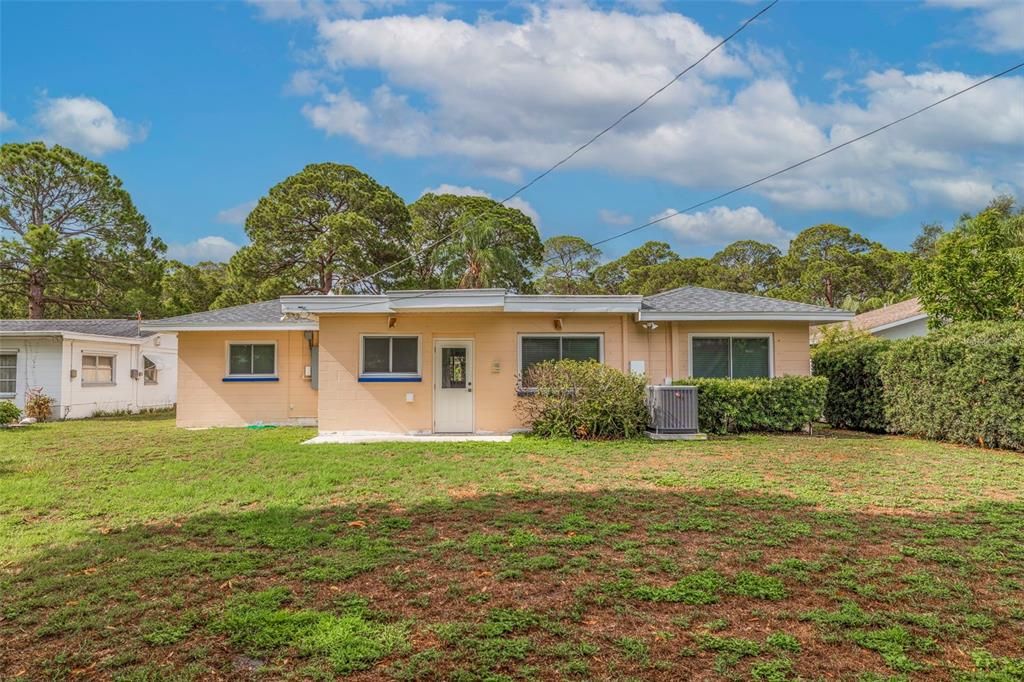 For Sale: $575,000 (3 beds, 2 baths, 2240 Square Feet)