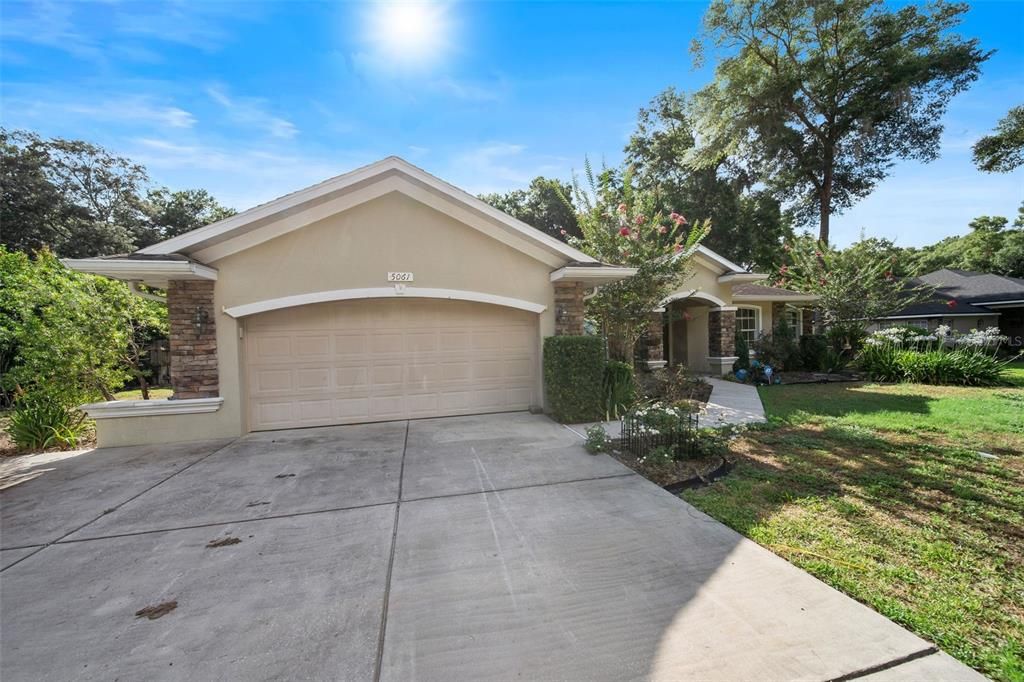 For Sale: $459,900 (3 beds, 2 baths, 2382 Square Feet)