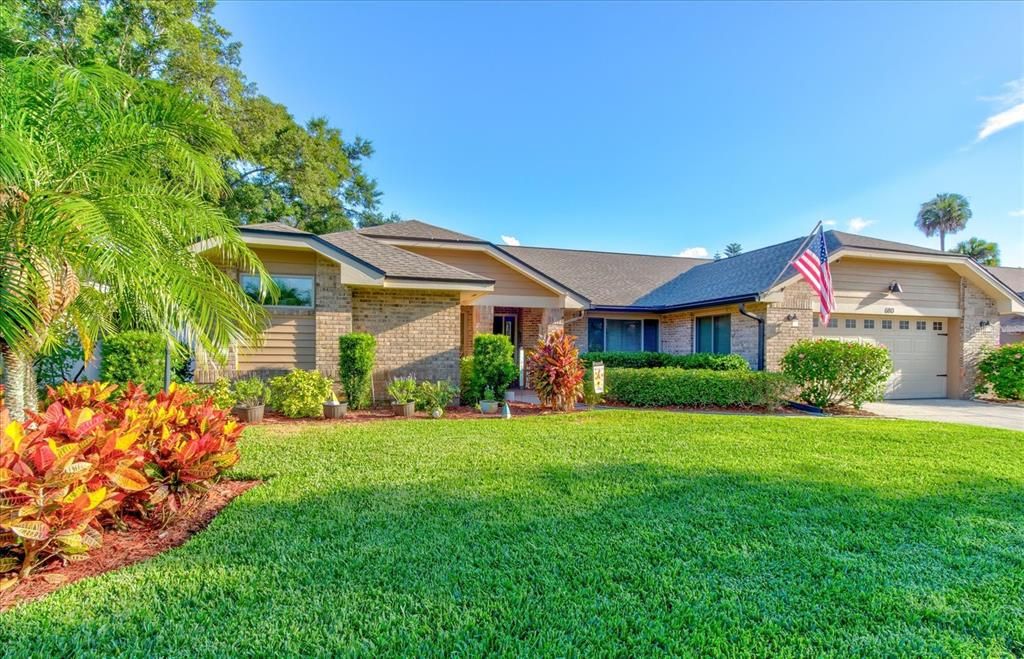 Active With Contract: $560,000 (4 beds, 2 baths, 2066 Square Feet)