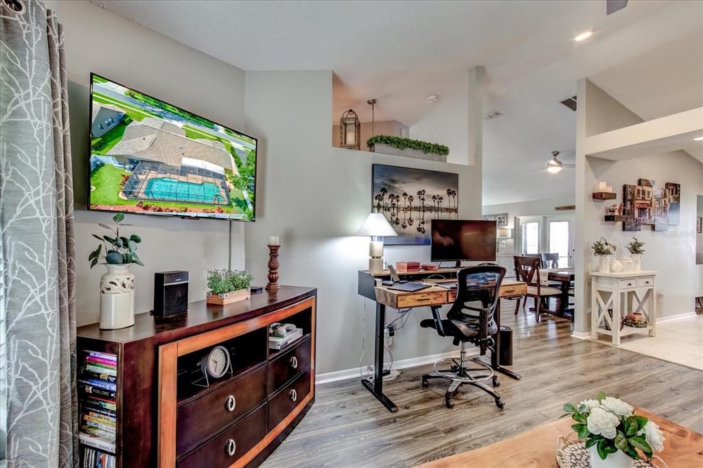 Active With Contract: $560,000 (4 beds, 2 baths, 2066 Square Feet)