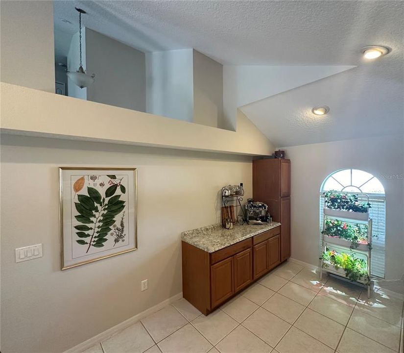 For Sale: $349,900 (3 beds, 2 baths, 1770 Square Feet)