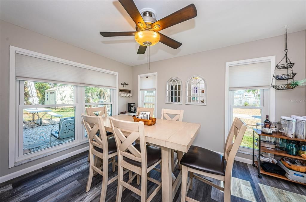 Light & Bright Dining Room