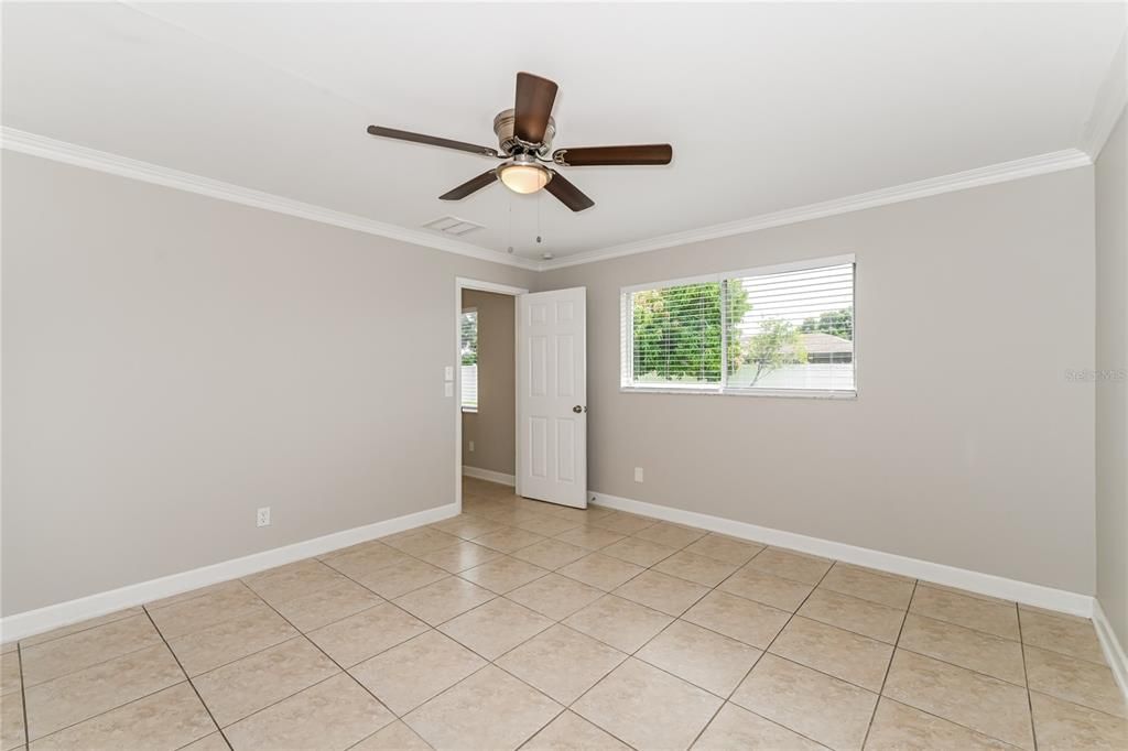 For Rent: $2,595 (3 beds, 2 baths, 1312 Square Feet)