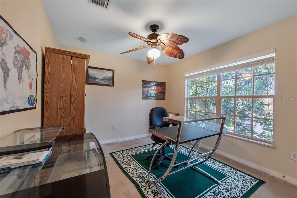 Active With Contract: $489,000 (5 beds, 3 baths, 2608 Square Feet)